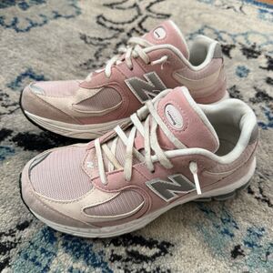 New Balance 2002R Pink Sand Little Kids Youth PC2002SK Barbie Pink Rose Size 3